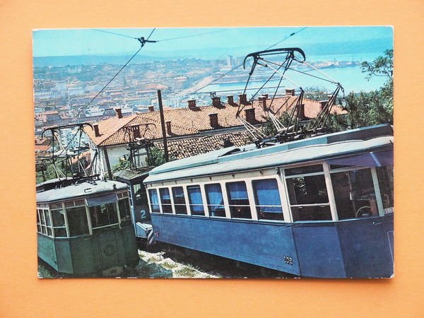 Cartolina Trieste - Trenovia di Opicina e veduta panoramica della …