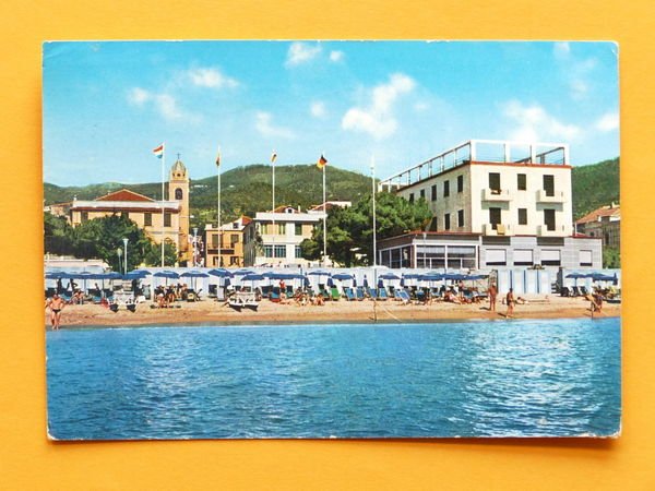 Cartolina Spotorno - Scorcio panoramico dal mare - 1965