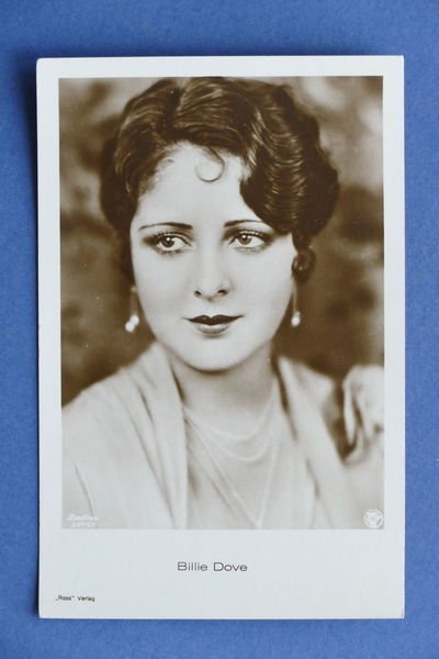 Cartolina Cinema muto - Attrice Billie Dove Anni '20.