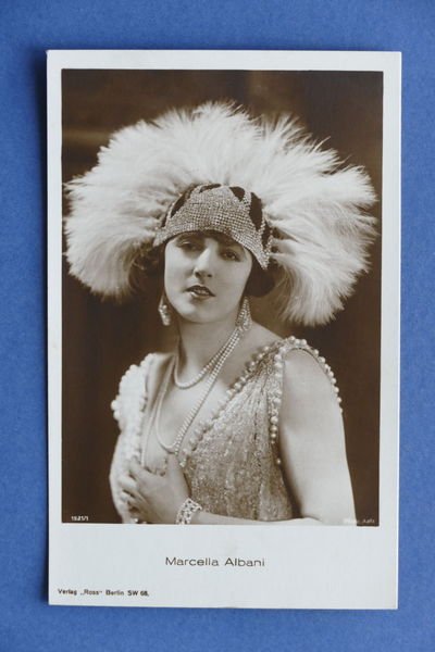 Cartolina Cinema muto Attrice Marcella Albani Anni '20.
