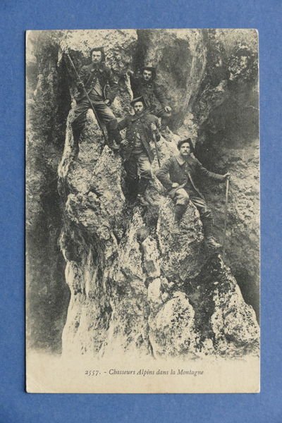 Cartolina Militaria - Francia - Chasseurs Alpins dans la Montagne …