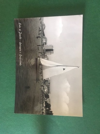 Cartolina Lido Di Jesolo - Spiaggia E Grattacielo - 1964