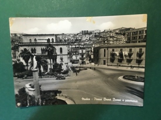 Cartolina Modica - Piazza Bruno Buozzi e Panorama - 1961
