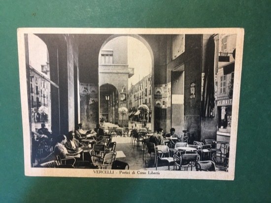 Cartolina Vercelli - Portici di Corso Libertà - 1930 ca.