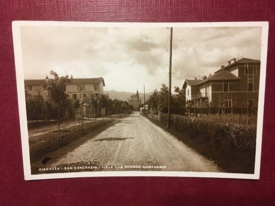 Cartolina Pianezza - San Pancrazio - Viale con Sfondo Santuario …