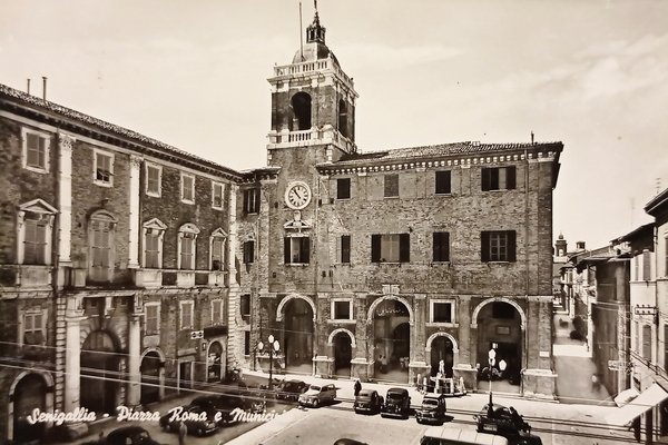 Cartolina - Senigallia - Piazza Roma e Municipio - 1963