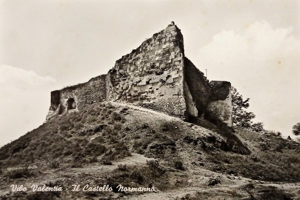Cartolina - Vibo Valentia - Il Castello Normanno - 1960 …