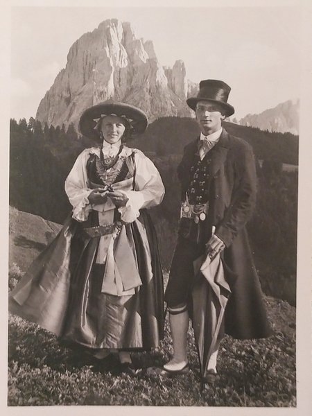 Cartolina - Costumi dell'Alto Adige - Val Gardena - Dolomiti …