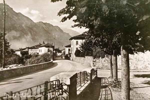 Cartolina - Darfo Valle Camonica ( Brescia ) - Via …