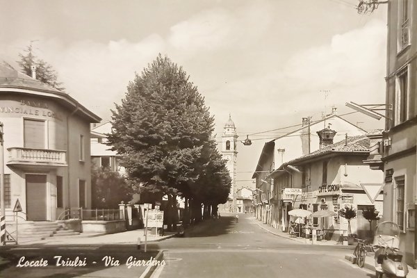Cartolina - Locate di Triulzi - Via Giardino - 1960 …