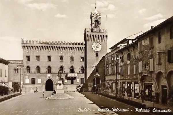 Cartolina - Budrio - Piazza Filopanti - Palazzo Comunale - …