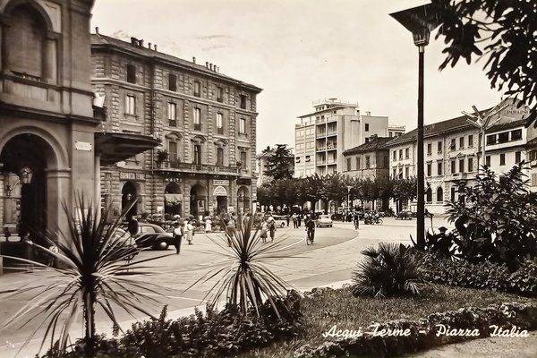 Cartolina - Acqui Terme - Piazza Italia - 1967