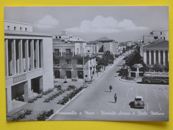Cartolina Francavilla A Mare Piazzale Siena E Viale Nettuno 1968
