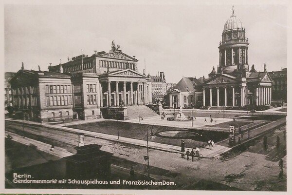 Cartolina - Berlin - Gendarmenmarkt mit Schauspielhaus - 1930 ca.