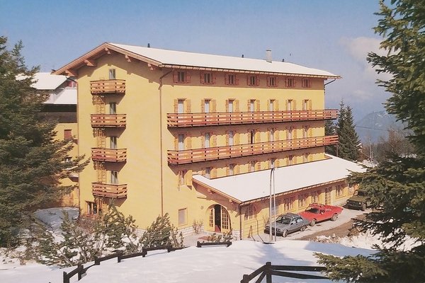 Cartolina - Hotel Merano - Serrada di Folgaria ( Trento …