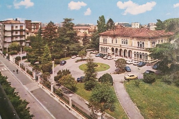Cartolina - Saronno - Municipio - 1965 ca. | Immagine principale