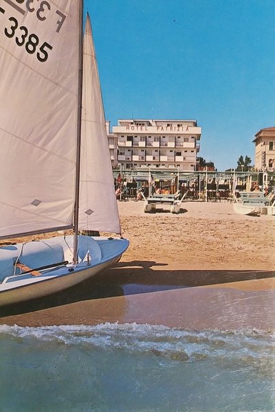 Cartolina - Hotel Patrizia - Riccione - 1970 ca.