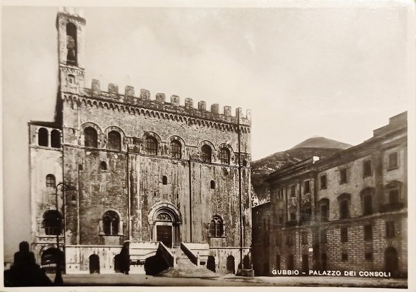 Cartolina - Gubbio - Palazzo dei Consoli - 1950