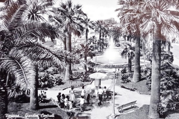 Cartolina - Varazze - Giardini Centrali - 1959