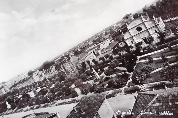 Cartolina - Stradella - Giardini Pubblici - 1956
