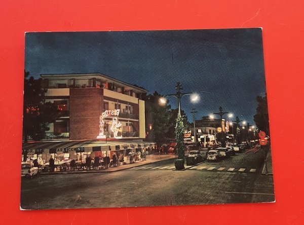 Cartolina Tirrenia di notte - Viale Tirreno - 1964