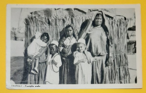 Cartolina Tripoli - Famiglia araba - 1906