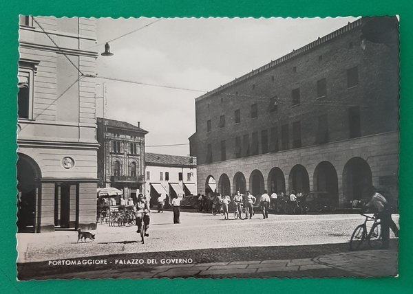 Cartolina Portomaggiore - Palazzo del Governo - 1952