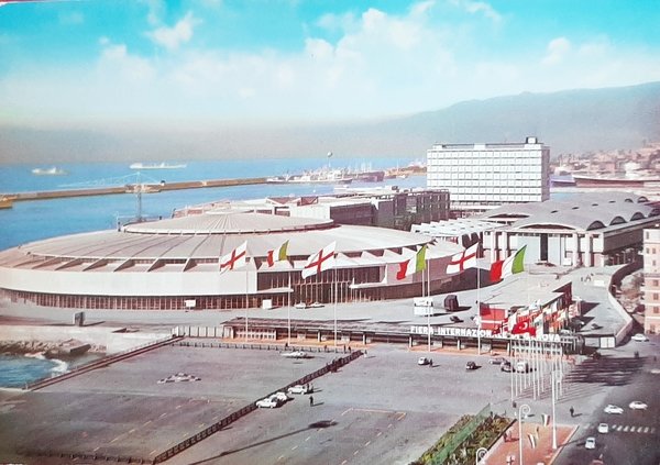 Cartolina Genova - Panoramica della Fiera Internazionale - 1970
