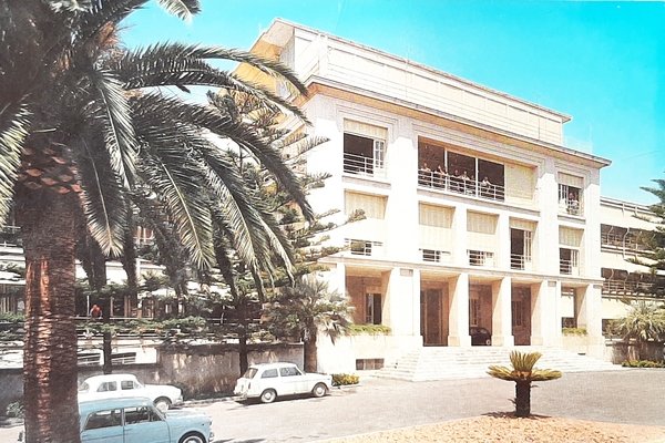 Cartolina Riviera dei Fiori - Villa Novaro - S. Lorenzo … | Immagine principale