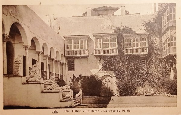Cartolina - Tunis - Le Bardo - La Cour du …