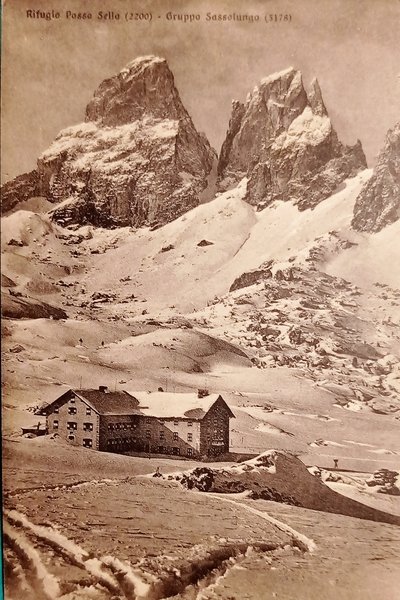 Cartolina - Rifugio Passo Sella - Gruppo Sassolungo - 1930