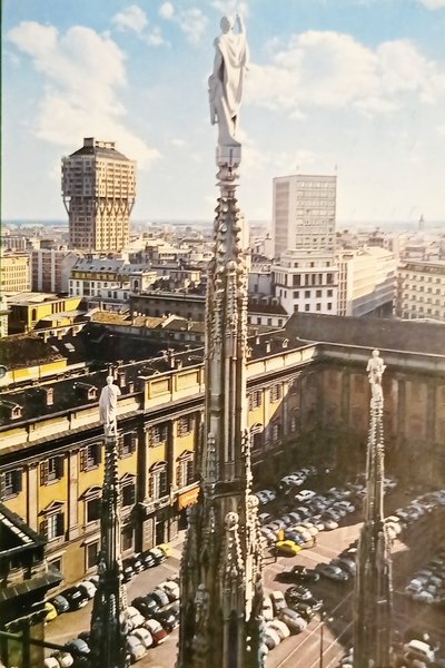 Cartolina - Milano - Scorcio panoramico dal Duomo - 1966