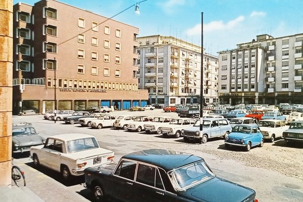Cartolina - Vercelli - Piazza Risorgimento - 1964