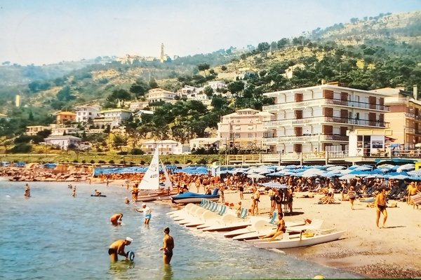 Cartolina - Andora - La Spiaggia - 1967