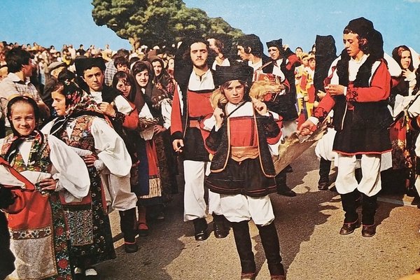 Cartolina - Costumi Sardi - Tonara - 1980