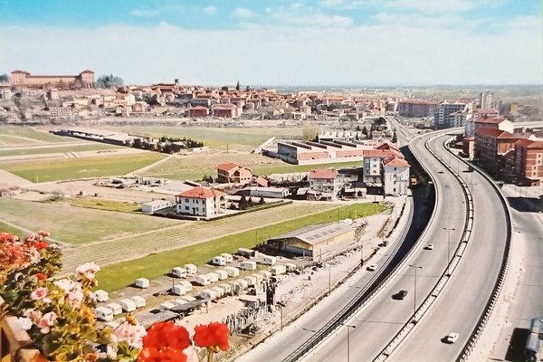 Cartolina - Moncalieri - Panorama ed il nuovo raccordo autostradale …