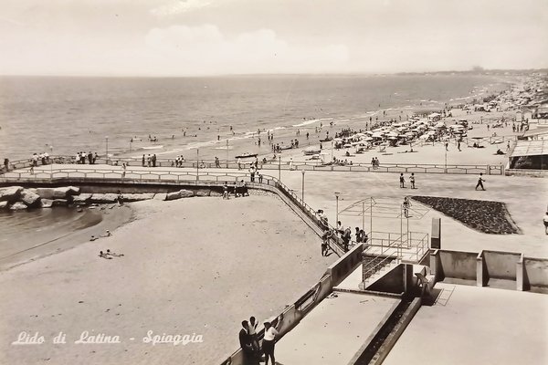 Cartolina - Lido di Latina - Spiaggia - 1963