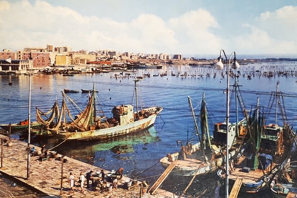 Cartolina - Taranto - Panorama Rione Tamburi dal Mar Piccolo …