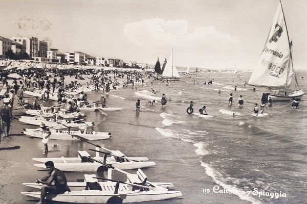 Cartolina - Cattolica - Spiaggia - 1958