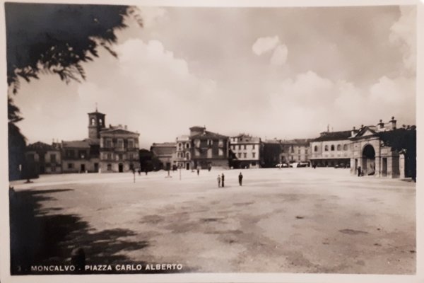 Cartolina - Moncalvo - Piazza Carlo Alberto - 1941