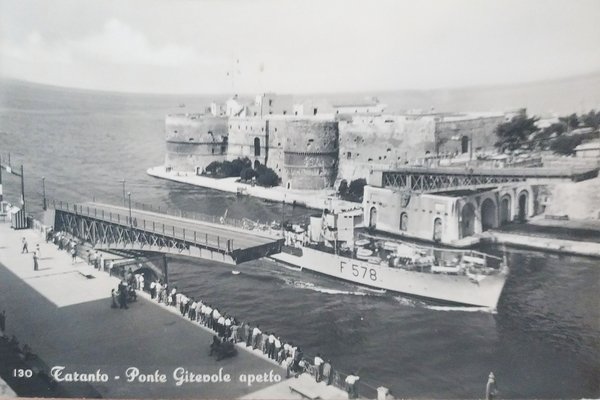 Cartolina - Taranto - Ponte Girevole aperto - 1950 ca.