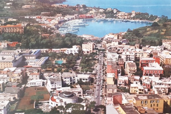 Cartolina - Ischia Porto - Veduta aerea - 1973