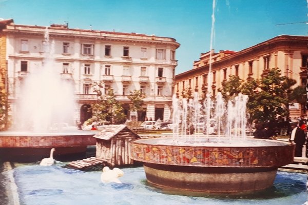 Cartolina - Avellino - Piazza Libertà - 1979 | Immagine principale