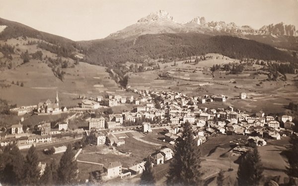 Cartolina - Val di Fiemme - Moena verso le Dolomiti …