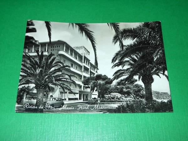 Cartolina Riviera dei Fiori - Alassio - Hotel Mediterranée 1956.