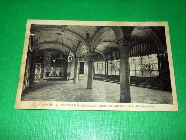 Cartolina Borgomanero - Convitto Femminili Rosminiano - Atrio della Ricreazione | Immagine principale