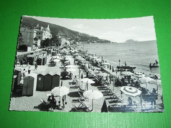 Cartolina Riviera dei Fiori - Alassio - Spiaggia e Isola …