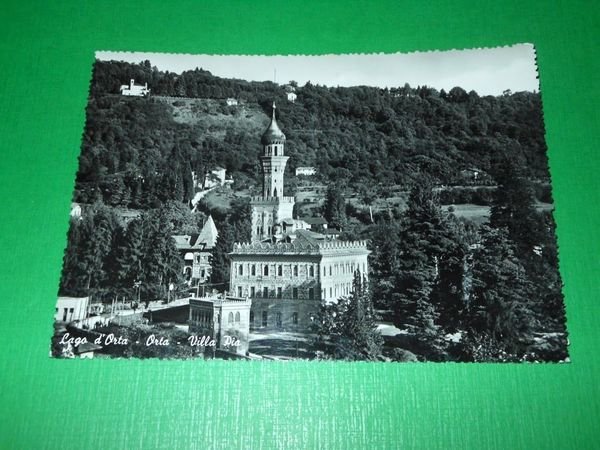 Cartolina Lago d' Orta - Orta - Villa Pia 1955.