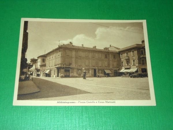 Cartolina Abbiategrasso - Piazza Castello e Corso Matteotti 1940 ca.