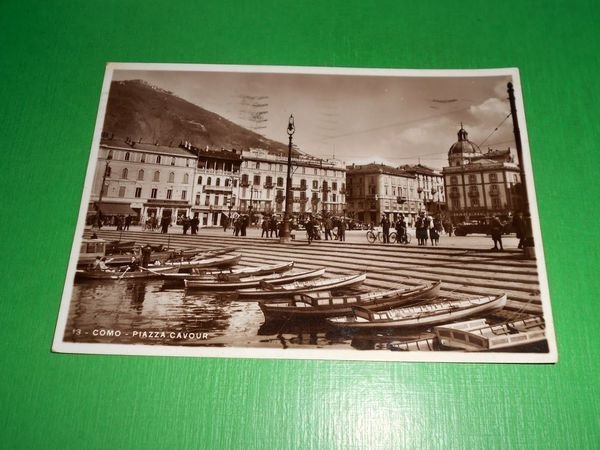 Cartolina Como - Piazza Cavour 1941.